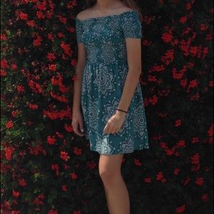 Off the shoulder sun dress